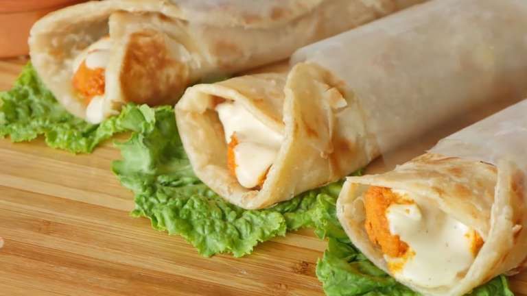 spaecial paratha roll,chicken roll,chicken cheese roll,chicken bahari roll,beef bahari roll,chicken spceial roll,chicken garlic roll,malai cheese roll,beef kabab roll,mayo garlic roll,chicken kabab roll,